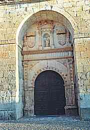 PORTA DE L'ESGLÈSIA DE LES MONGES